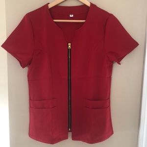 New without tag scrubs outfit. Add a different style to your collection.